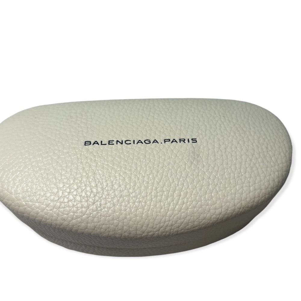 Balenciaga Oversize Sunglasses - Picture 15 of 17